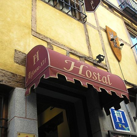 Hostal Alfonso XII By Toledo Ap Bagian luar foto